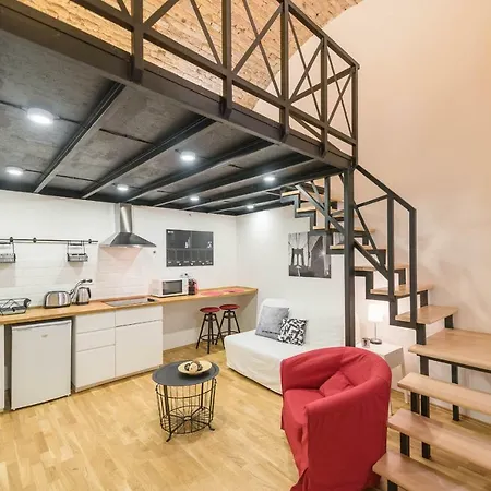 Akacfa Street Apartment